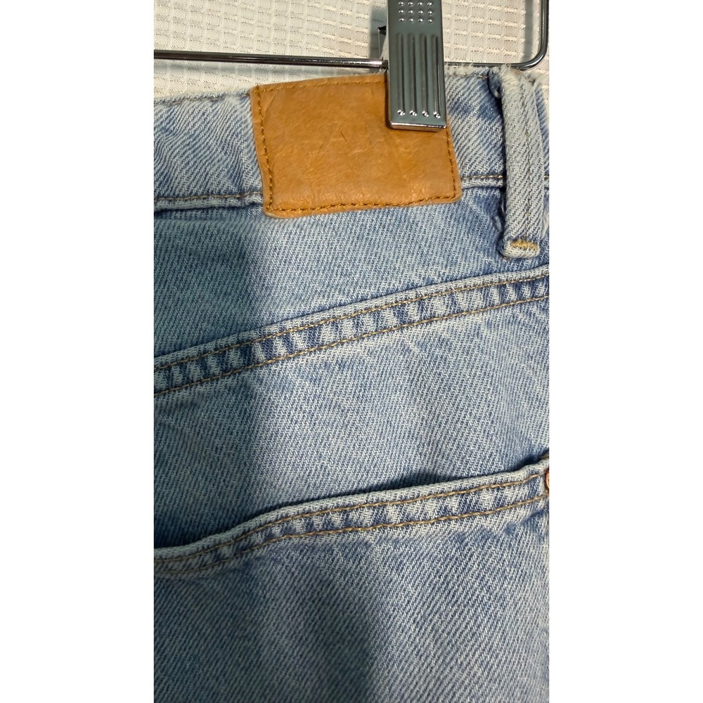 Zara High Rise Straight Leg Light Wash Distressed Hem Jeans Women‎ Size 4 - Picture 4 of 5